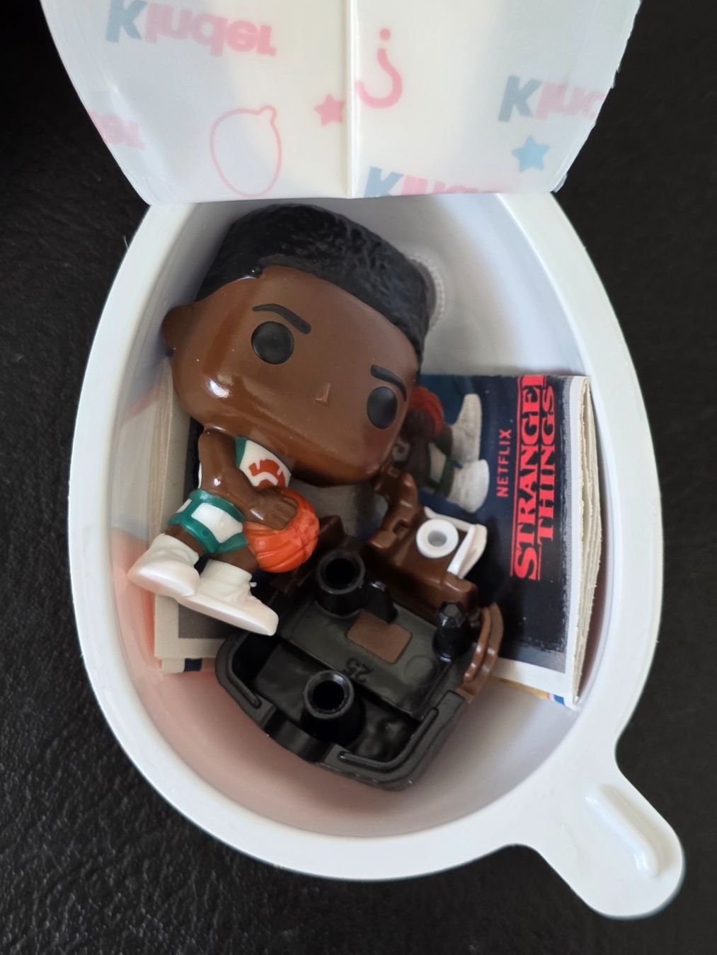 Funko Statuette: KINDER JOY | STRANGER THINGS - Lucas – Nuovo (secondo la descrizione) da Bellinzona venduto da egemon