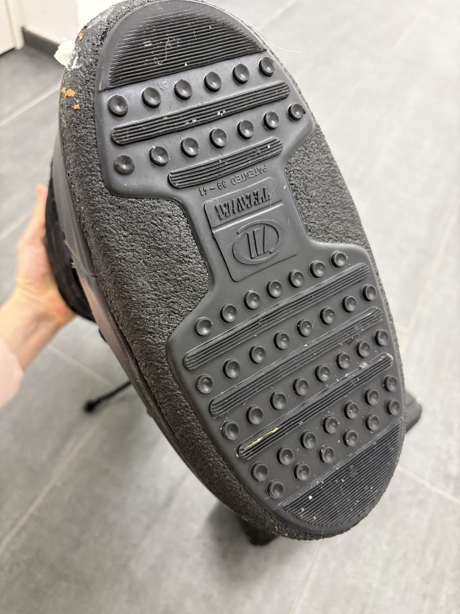 Moon Boot Scarpe da uomo: Moon Boots size 39, black – Usato da St. Gallen venduto da ott_f827 4