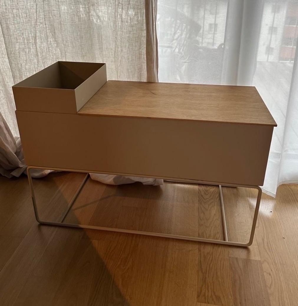Ferm living Pots de fleurs: ferm Living Plant Box Large Cashmere – D'occasion à Bern par Harrison2