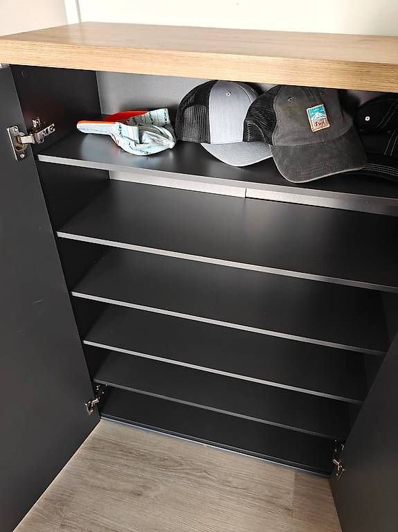 Kommoden: Kommode / Schuhgestell – Gebraucht aus Grüt (Gossau ZH) von kuehlschrank78 1
