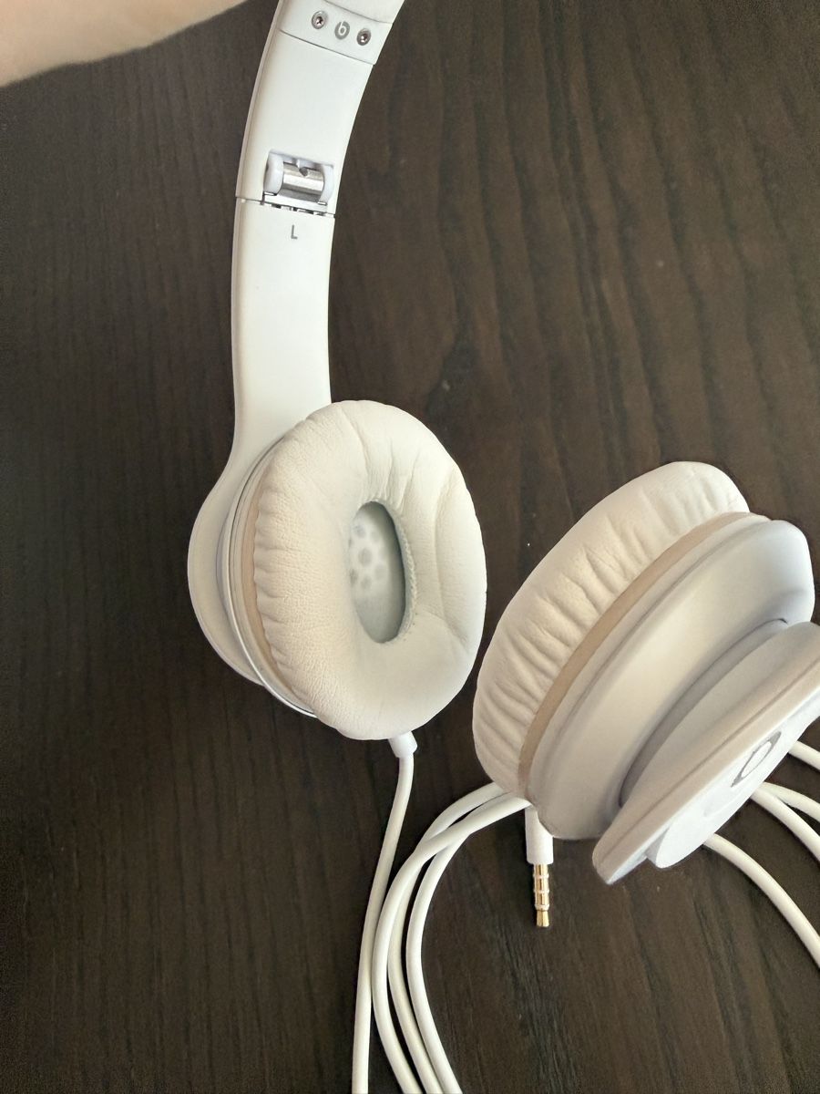 Beats Cuffie: Beats Solo HD Kopfhörer Weiss – Usato da Zürich venduto da whsvfifbxj 5