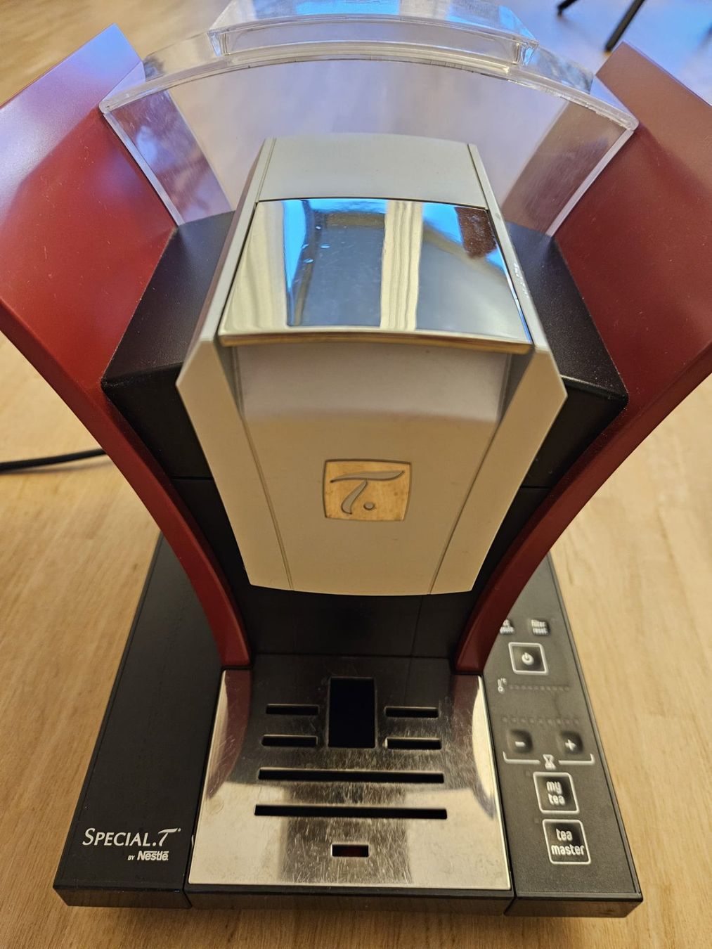 Elettrodomestici da cucina: Tea machine SPECIAL.T Nestlé used red colour – Usato da Bolligen venduto da bry_7nby