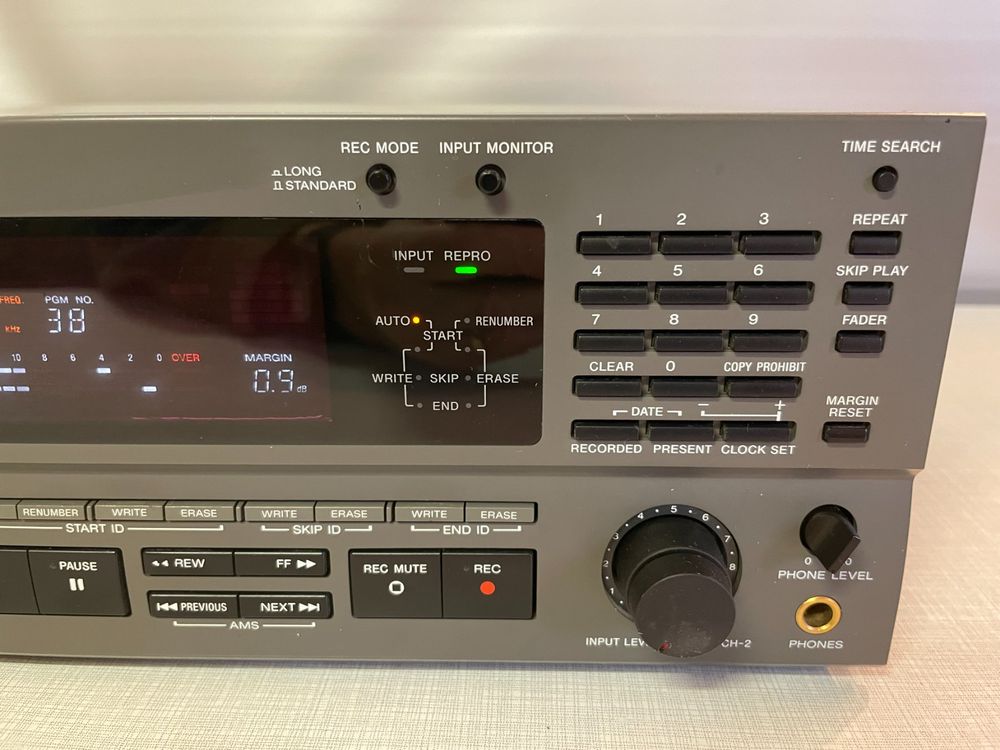 Sony PCM2700 Studio DatRecorder Kaufen auf Ricardo