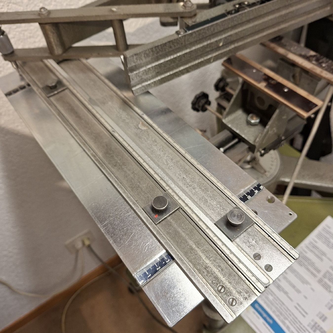 Tutte le macchine: Graviermaschine Gravograph Typ Tx 90172 – Usato da Hüswil venduto da Tanzfuedle 4