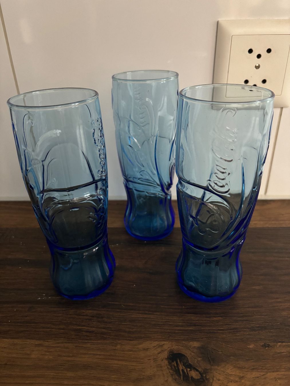 Coca-Cola Bicchieri: 3 Stk. Coca Cola Gläser blau – Usato da Kleinandelfingen venduto da Baba23