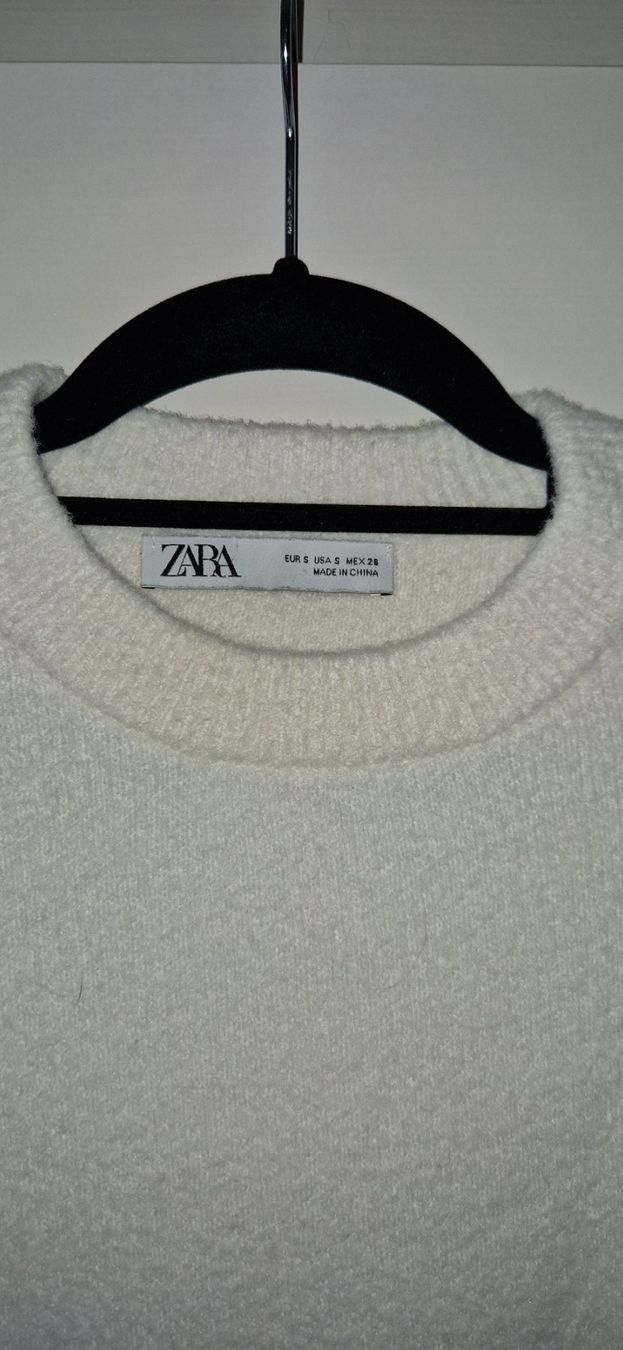 Zara Pulls & Sweat-shirts: Zara Pullover – D'occasion à Bubendorf par ang_b829 1