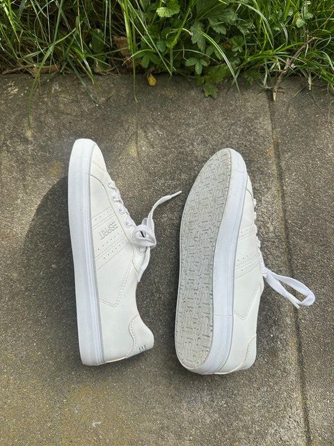 Esprit Scarpe da donna: Esprit Leder-Sneaker, gr38 – Nuovo (secondo la descrizione) da Wolfhausen venduto da kopeka 2
