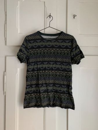 ASOS - Aztec T-Shirt grün-blau S