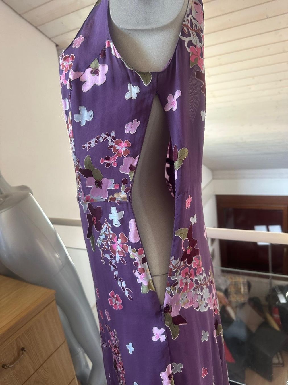 Vestiti: Seidenkleid von BLUNAUTA – Usato da Neuhausen venduto da Lechasseur 7