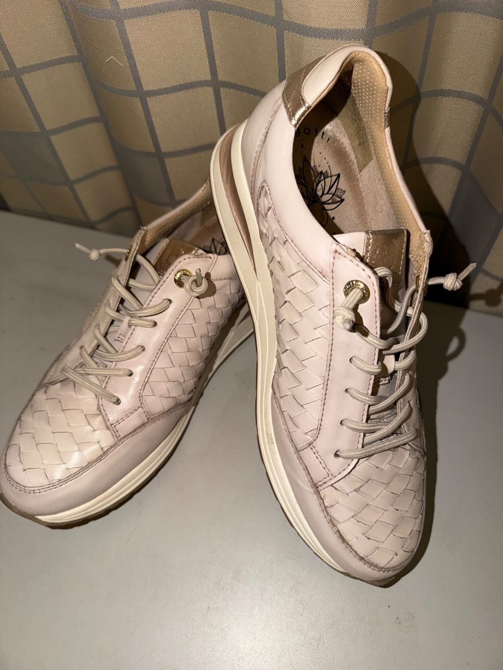 Scarpe da donna: Leder Sneaker BUGATTI 41 – Nuovo (secondo la descrizione) da Dornach venduto da samuti