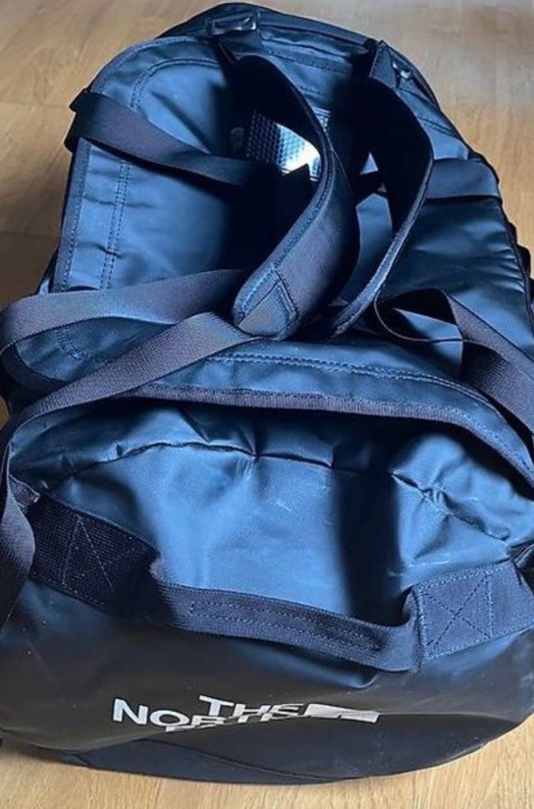 North Face Taschen: North Face "Base Camp Duffel L 95 L" – Gebraucht aus Untersiggenthal von babacu02