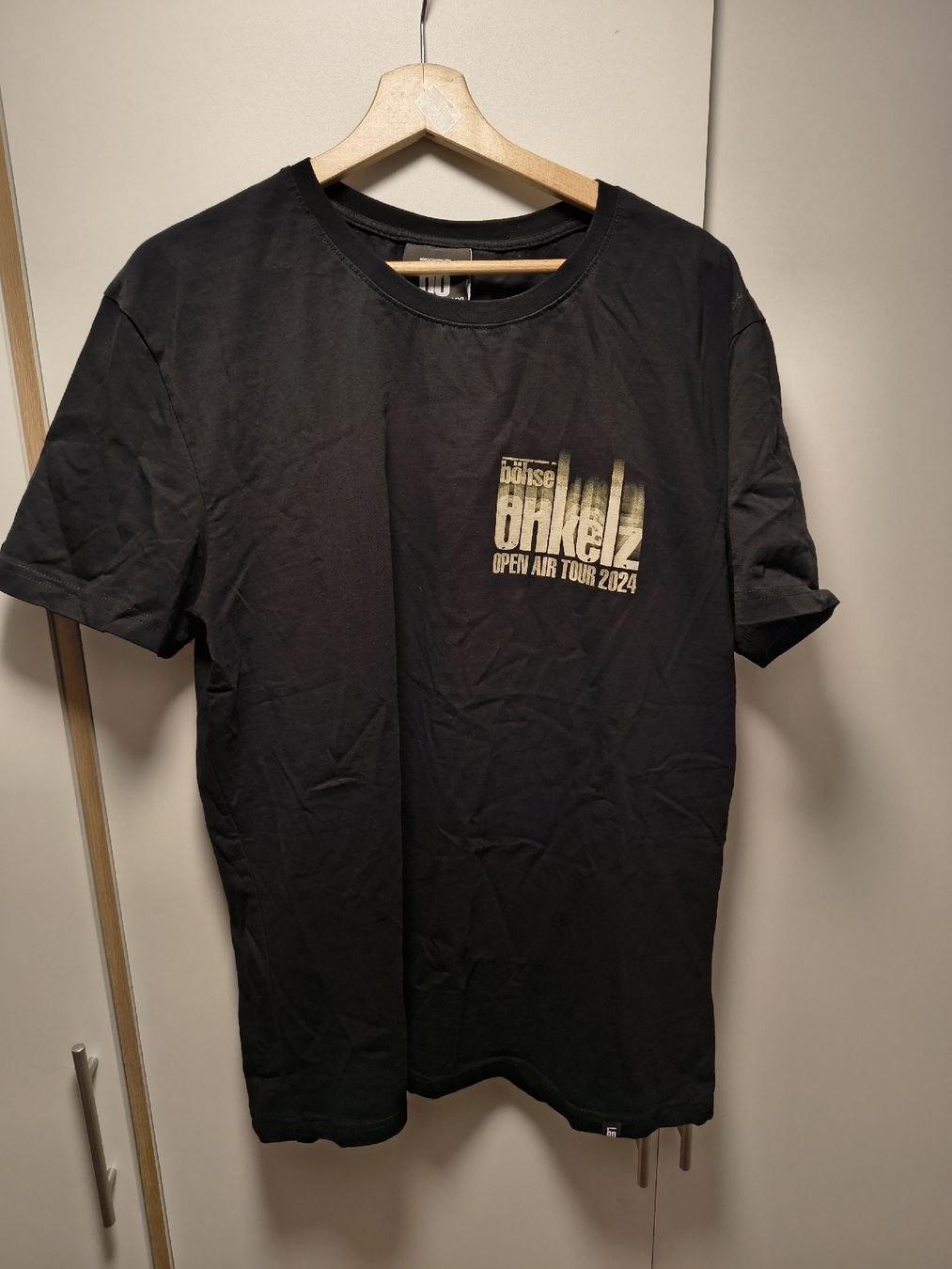 T-shirt: Onkelz Tour Shirt 2024 – Nuovo (secondo la descrizione) da Dietwil venduto da stu_7zbx