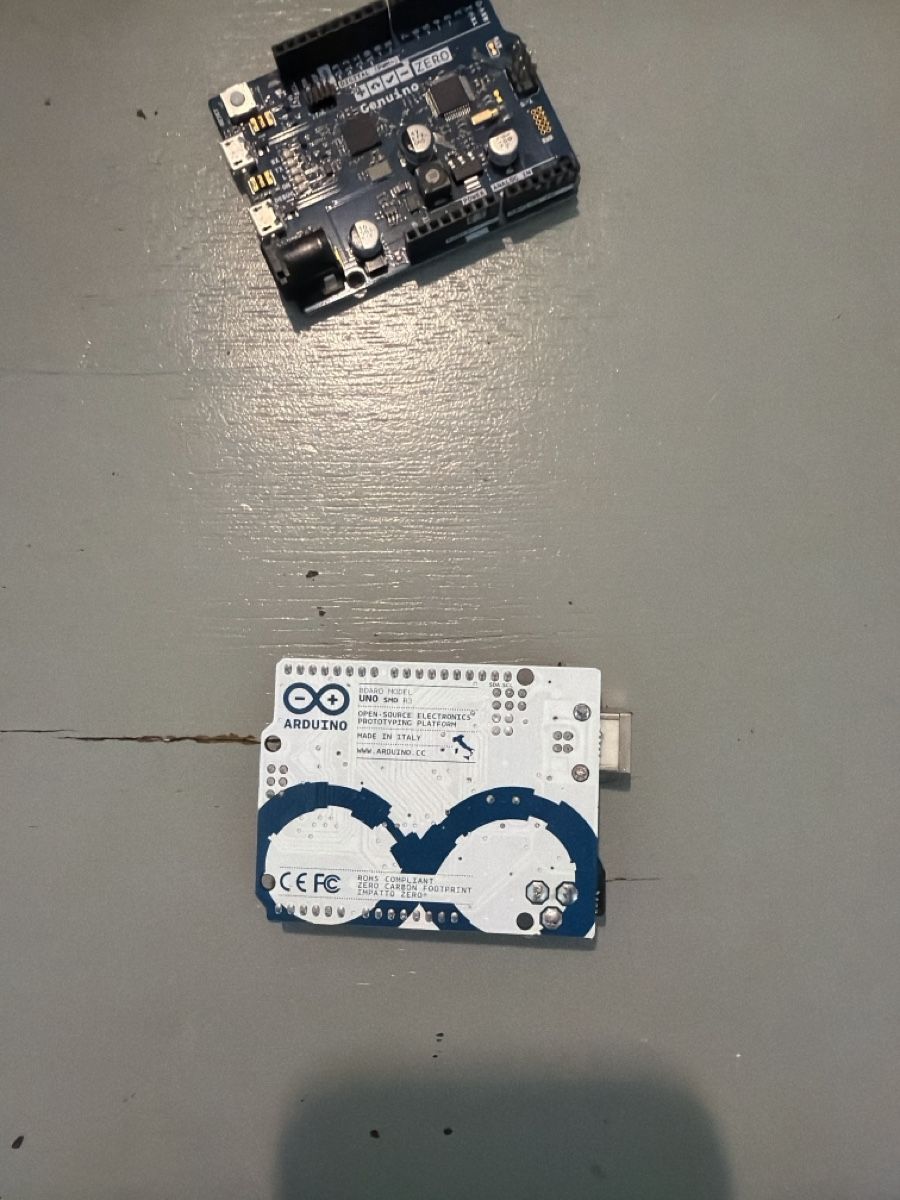 Arduino Componenti elettronici: Arduino Uno R3 – Usato da Zürich venduto da ceinem 1