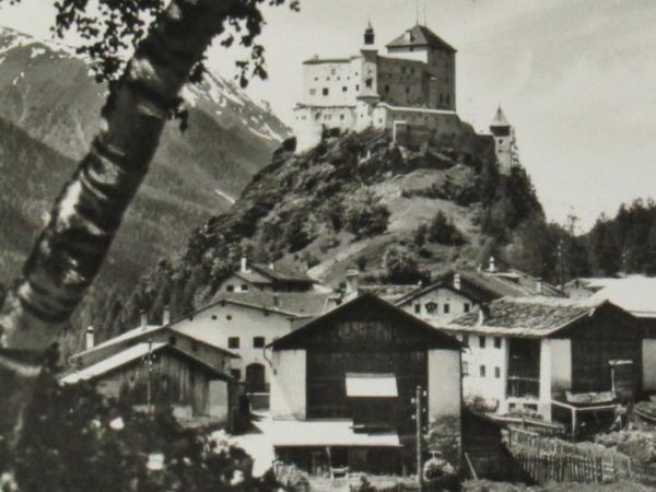 Cartoline postali: Schloss Tarasp – Usato da Grenchen venduto da Bluemchen1900