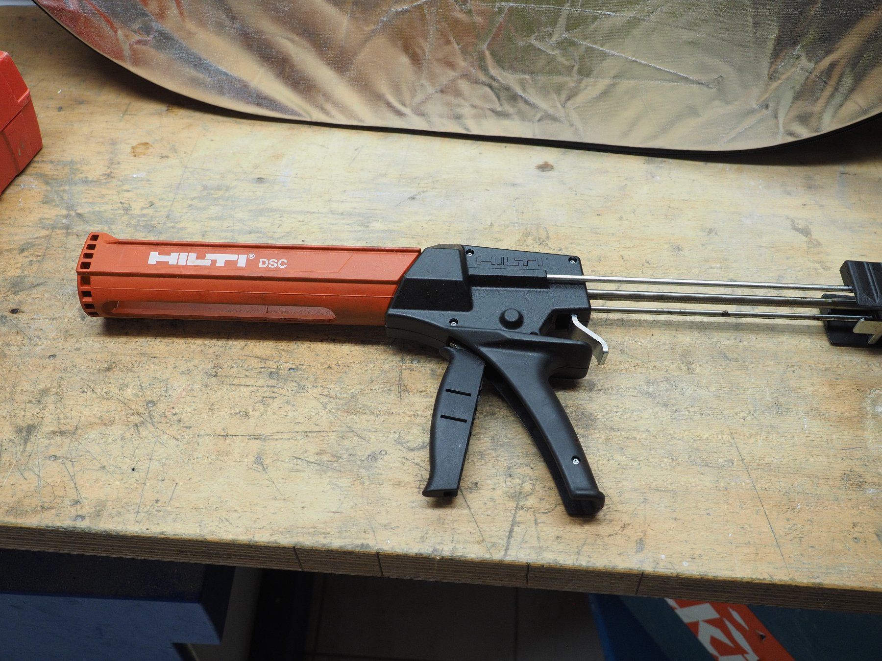 Hilti Tous les outils: Auspresssgerät HILTI   DSC – D'occasion à Arboldswil par Alexis46 2