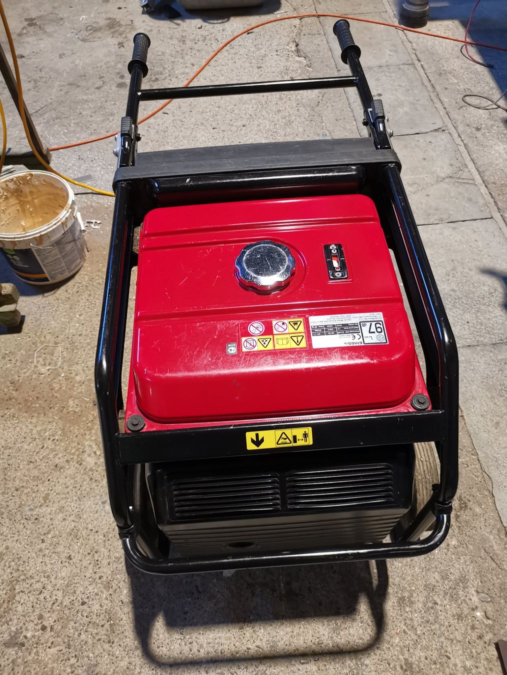 Honda Generatori di corrente: Honda Generator 65is neuwertig – Nuovo (secondo la descrizione) da Zürich venduto da adi0111