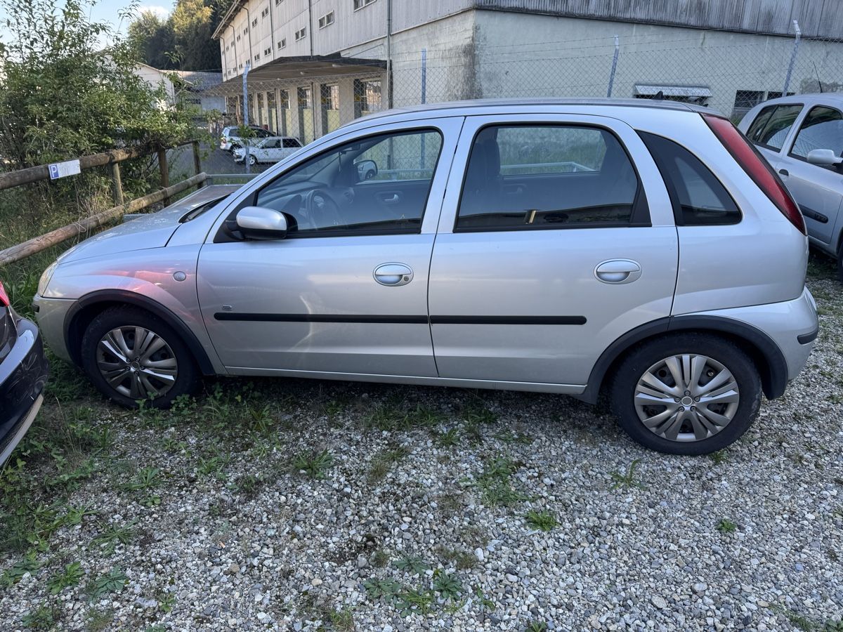 Opel Automobili: Opel Corsa C14 – Usato da Alberswil venduto da Filipeber 1