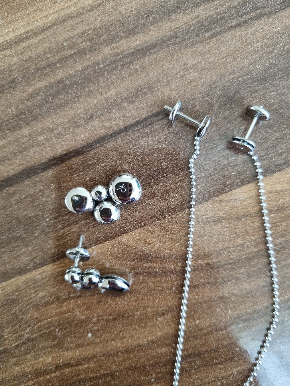 Calvin Klein Orecchini pendenti & Orecchini a lobo: Calvin klein Ohrringe – Usato da Ostermundigen venduto da vintage60