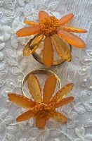 Set mit 2 Serviettenringen, Orange Blumenmuster, Vintage