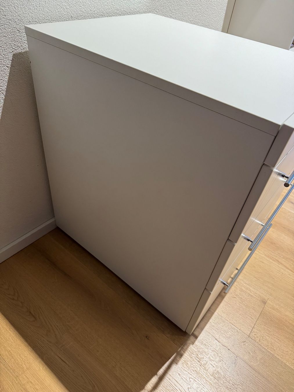 Banconi: Reinhard Rollcontainer weiss – Usato da Zürich venduto da sel_w5sd 3