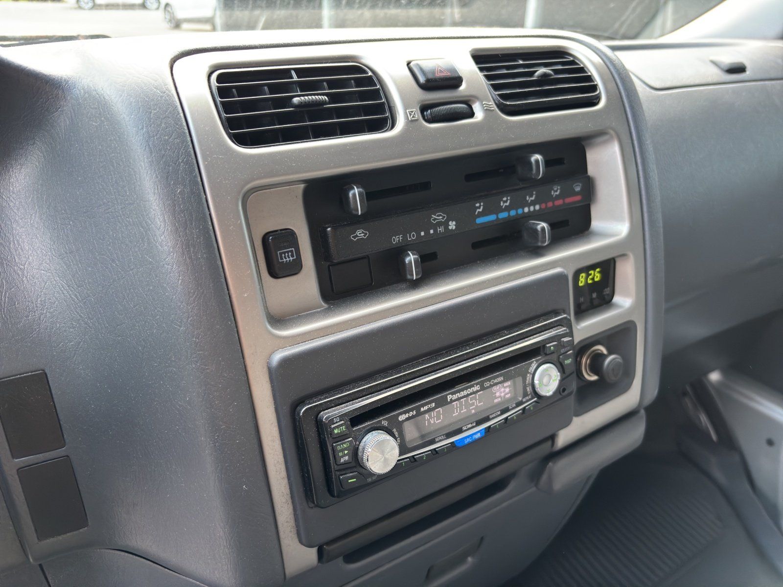 Toyota Veicoli commerciali: Toyota Hiace D-4D 4WD – Usato da Zweisimmen venduto da Auvw01 6