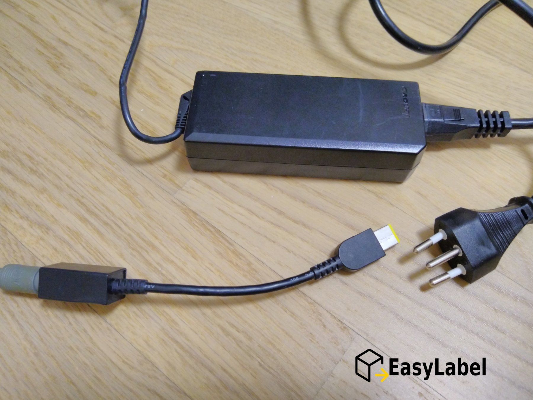 Lenovo Caricabatterie: Lenovo Netzteil 90W, 4.5A, eckig + rund – Usato da Glattpark(Opfikon) venduto da easylabel 5