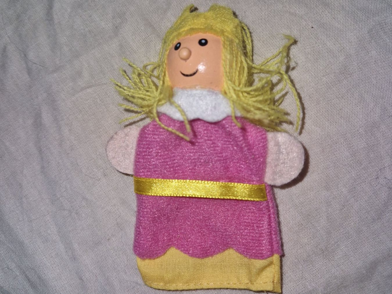 Jouets: Fingerpuppe – D'occasion à Stüsslingen par white_angel86
