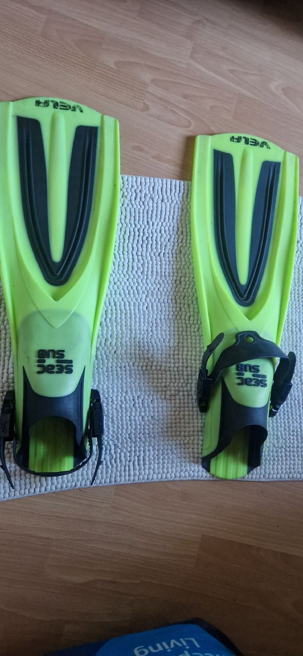 Mares Pinne, Maschere & Boccagli: palme de plongée + accessoires – Usato da Genthod venduto da pra_fs6q 5
