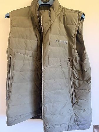 KUIU Herrenweste XL  Olivgrün  Outdoor / Jagd / Fischerei