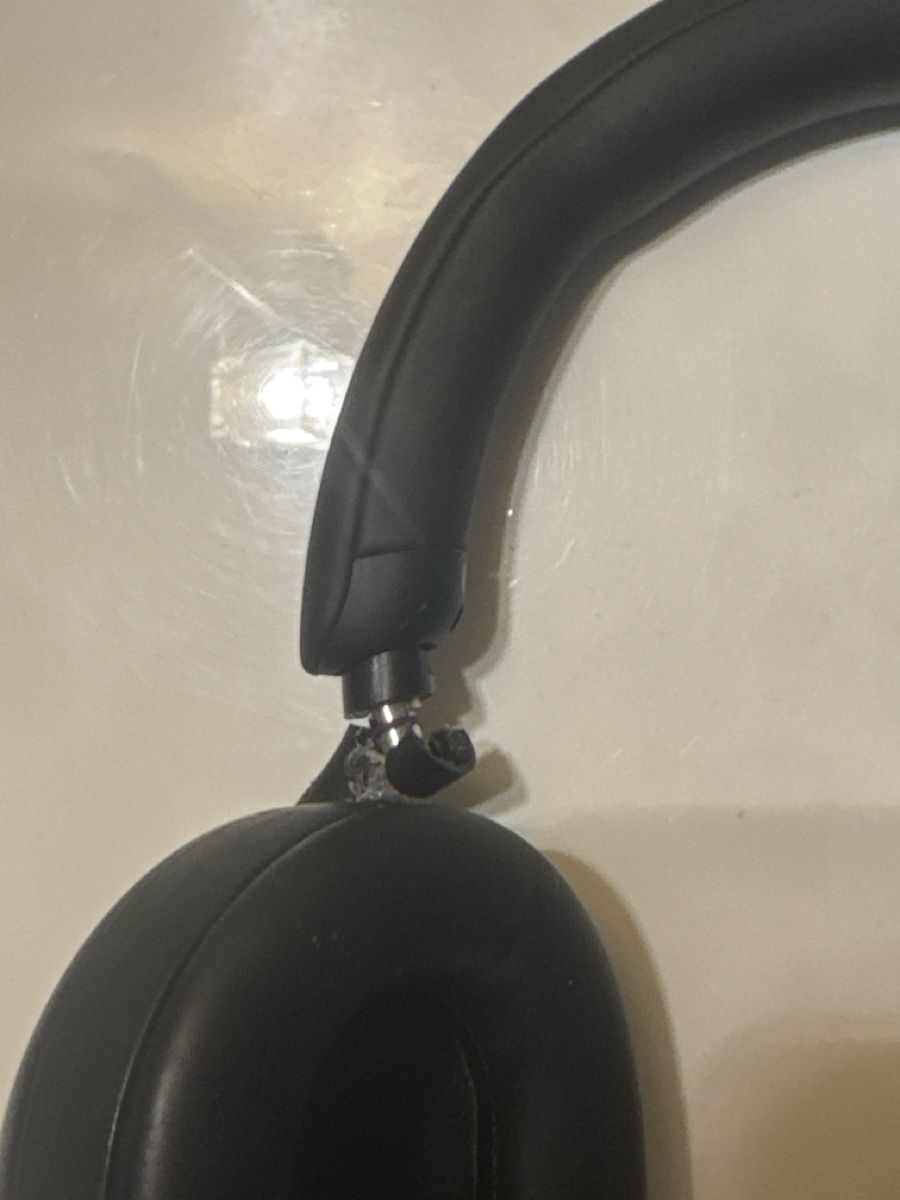Sony Cuffie: Sony Wh1000xm5 mit Etui gebraucht – Usato da Balsthal venduto da philipurben 1