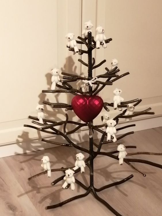 Exclusiver Weihnachtsbaum aus Eisen Kaufen auf Ricardo