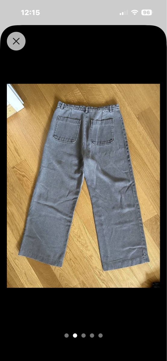 Sessun Pantaloni: Pantalon Sessun – Usato da Pully venduto da tarra26 2