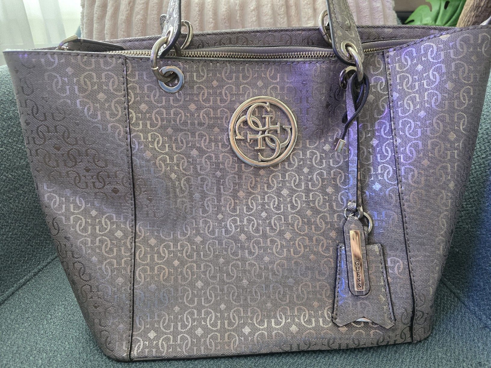Guess Taschen für Damen: GUESS Tasche – Gebraucht aus Pratteln von bea_bxv5