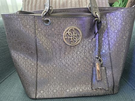 GUESS Tasche