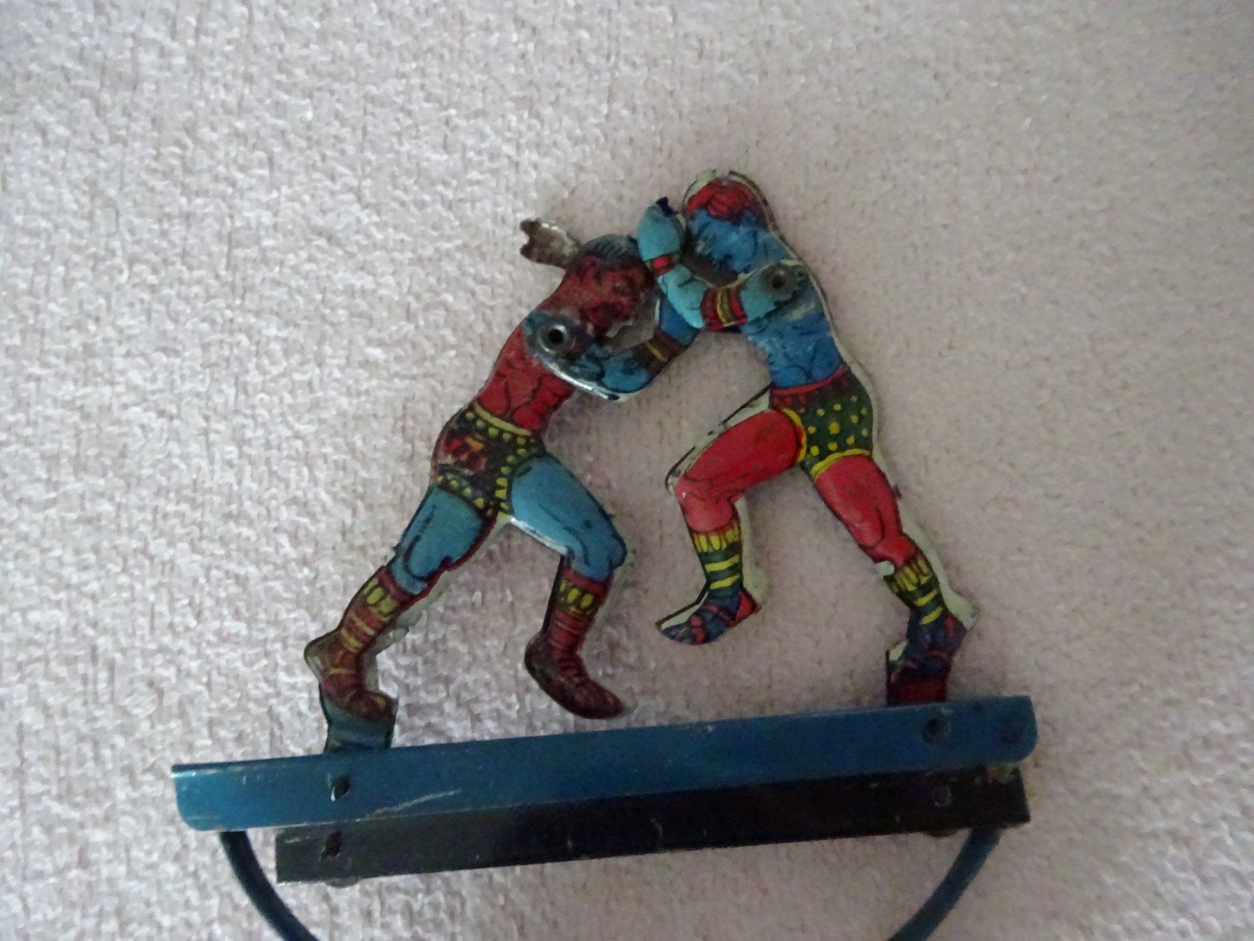 Masters of the Universe Figuren: SPIELZEUG  **  ANTIK  **  KÄMPFER – Gebraucht aus Luzern von xrayspex99 2
