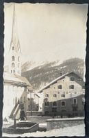 Zuoz GR/ Dorfplatz mit Bündnerhaus/ Fotokarte ca, 1930