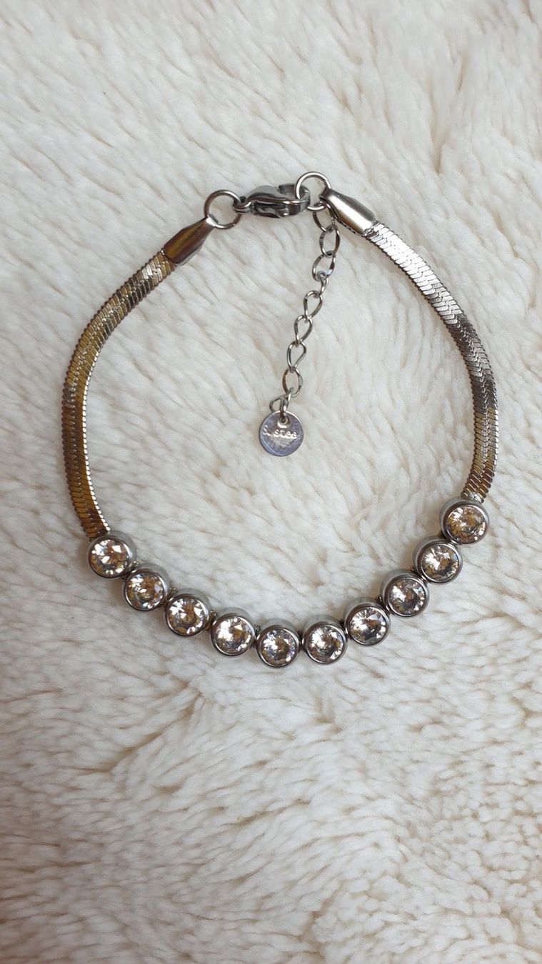 Bracciali & Braccialetti: Armband mit Zirkonia – Nuovo e nell'imballaggio originale da Würenlos venduto da Abracadabra26