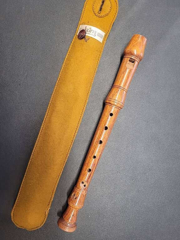 Strumenti musicali: Sopran Blockflöte Küng – Usato da Biglen venduto da Timeover 2