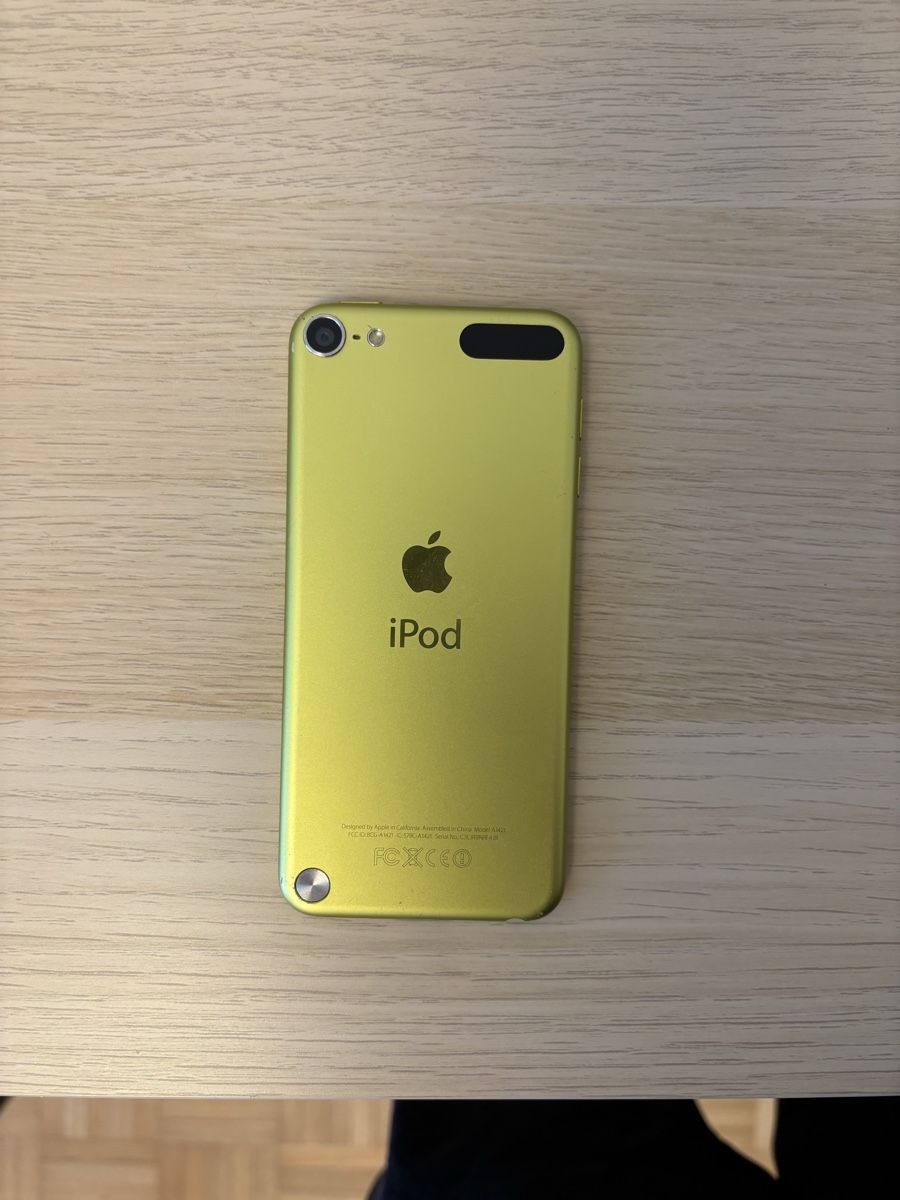 Apple Lecteur media portable: Apple iPod Touch (5. Generation) – D'occasion à Ins par chevere13 1