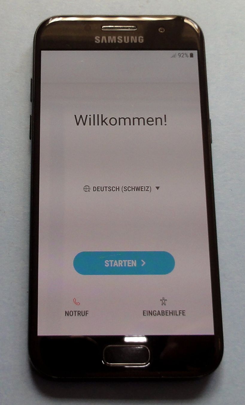 Samsung Telefoni cellulari / Smartphones: Samsung Galaxy A3 - guter Zustand – Usato da Waldenburg venduto da Rcparts