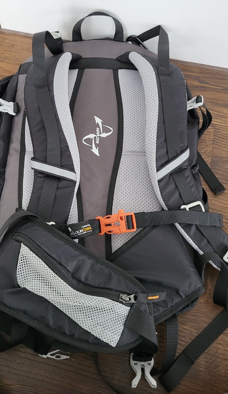 Zaini: Mountaintop Wanderrucksack Adventure 35l – Usato da Neftenbach venduto da isa_f7mb 3