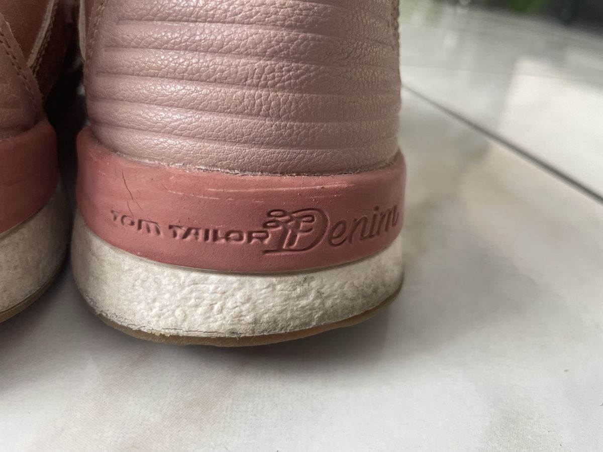 Tom Tailor Scarpe da donna: Tom Tailor Turnschuhe Gr. 39 – Usato da Amriswil venduto da einkaufverkauf 5