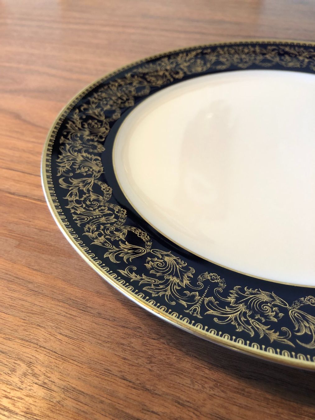 Set di piatti: Langenthal Chateau Service 12er – Usato da Zetzwil venduto da Cercidiphyllum 3