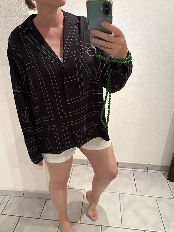 Blusen: Toteme Seidenbluse Grösse 38 – Gebraucht aus Unterägeri von mar_96hk 1