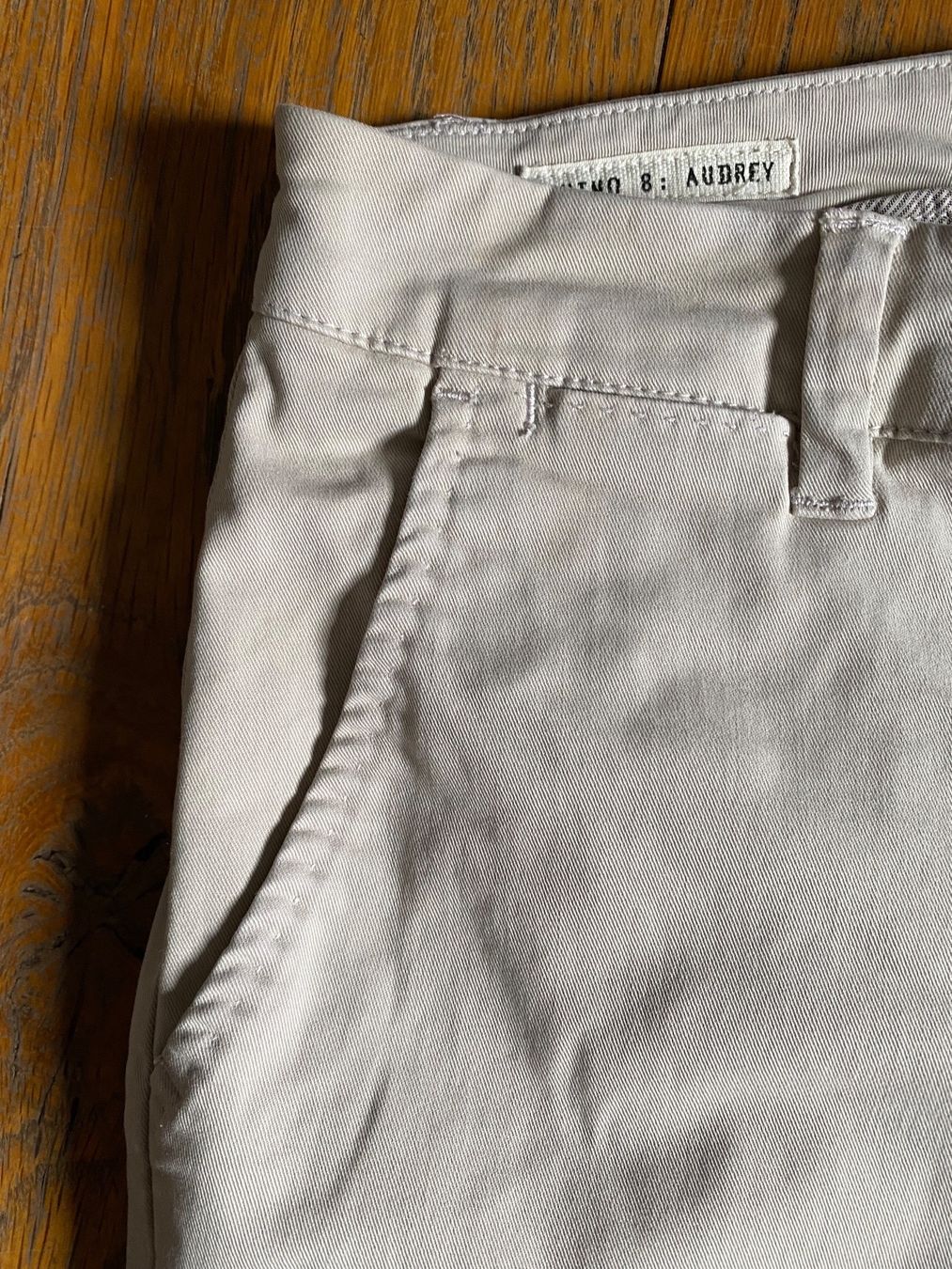 Max Mara Pantaloni: Pantalon modèle Audrey de Weekend Max mara taille 34 – Usato da Hermance venduto da joe_td6n 2
