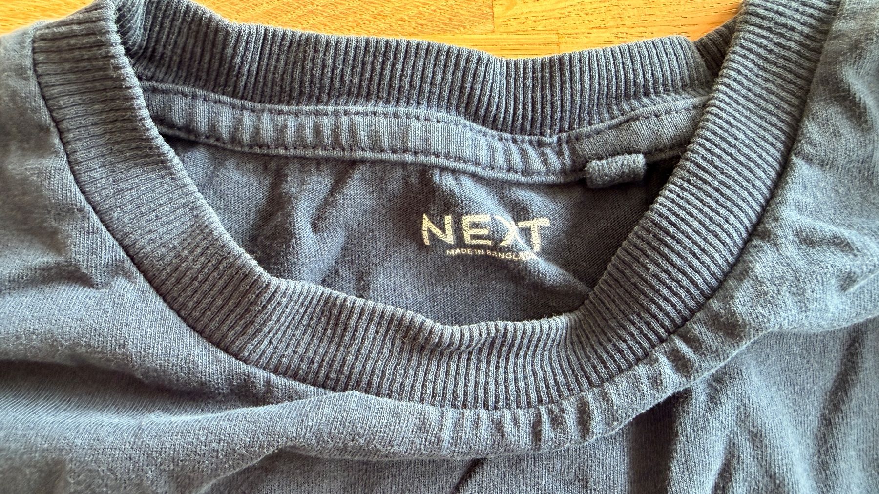 Next Maglioni & Felpe: Pullover - NEXT Langarmshirt blau Skateboard Gr. 128 – Usato da Winterthur venduto da Secondhand-Family 3