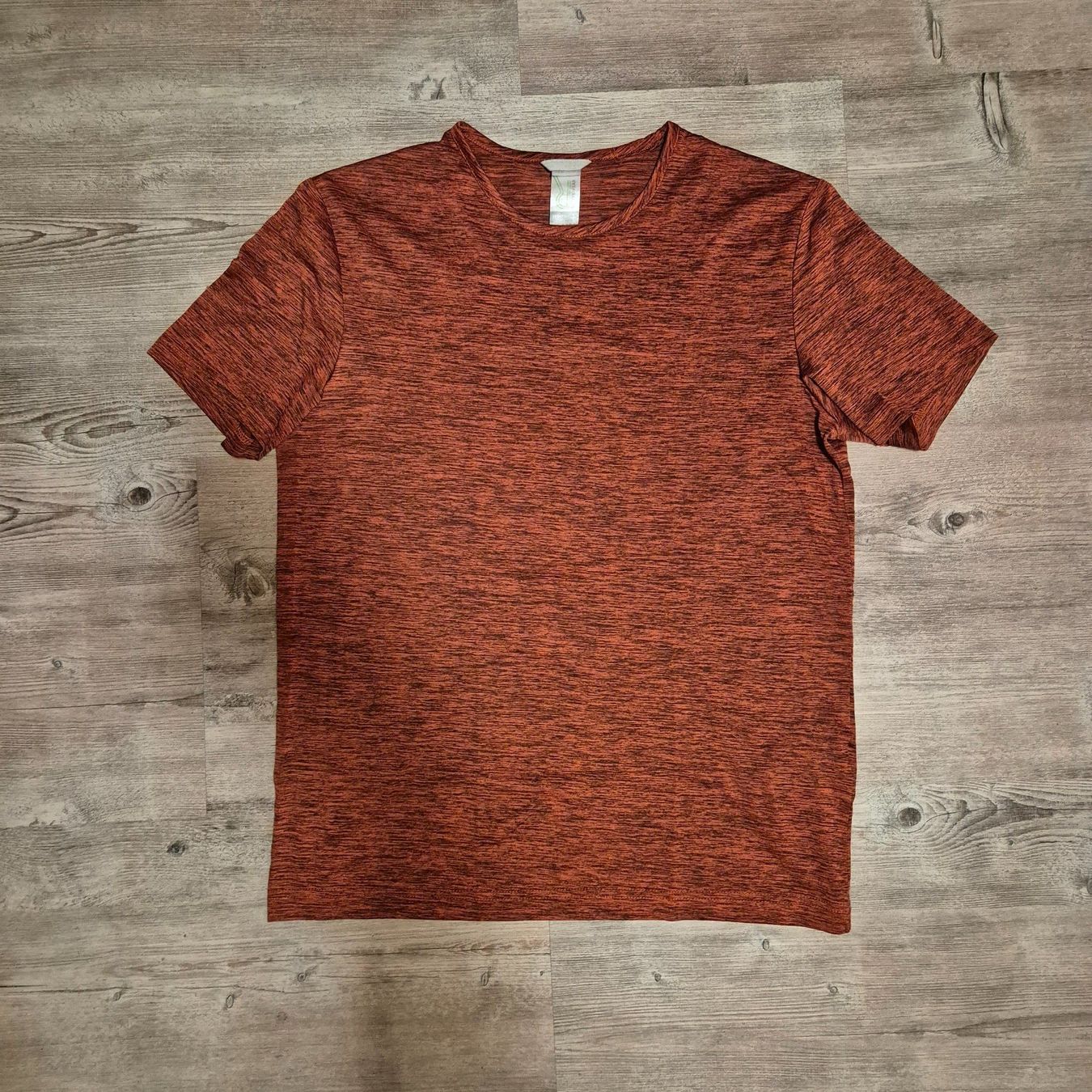 T-Shirts: T-Shirt de Sport – Gebraucht aus Porrentruy von Nos_petites_affaires