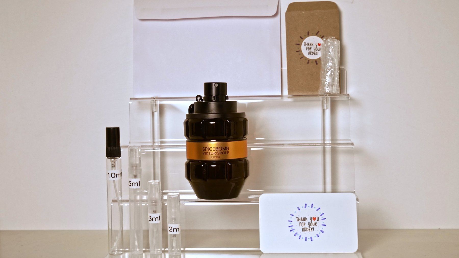 Profumi & Eau de Toilette: Viktor & Rolf Spicebomb Extreme EDP - 2ml - Tester/Sample – Nuovo (secondo la descrizione) da Bellinzona venduto da francescouv