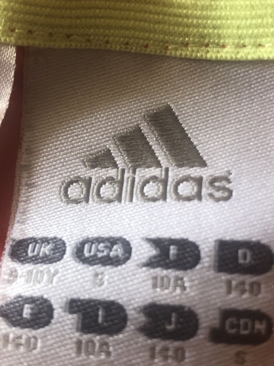 Adidas Camicie, T-shirt & Polo: Adidas Sportshirt Kind – Usato da Mühlethal venduto da nyffeler2815 1