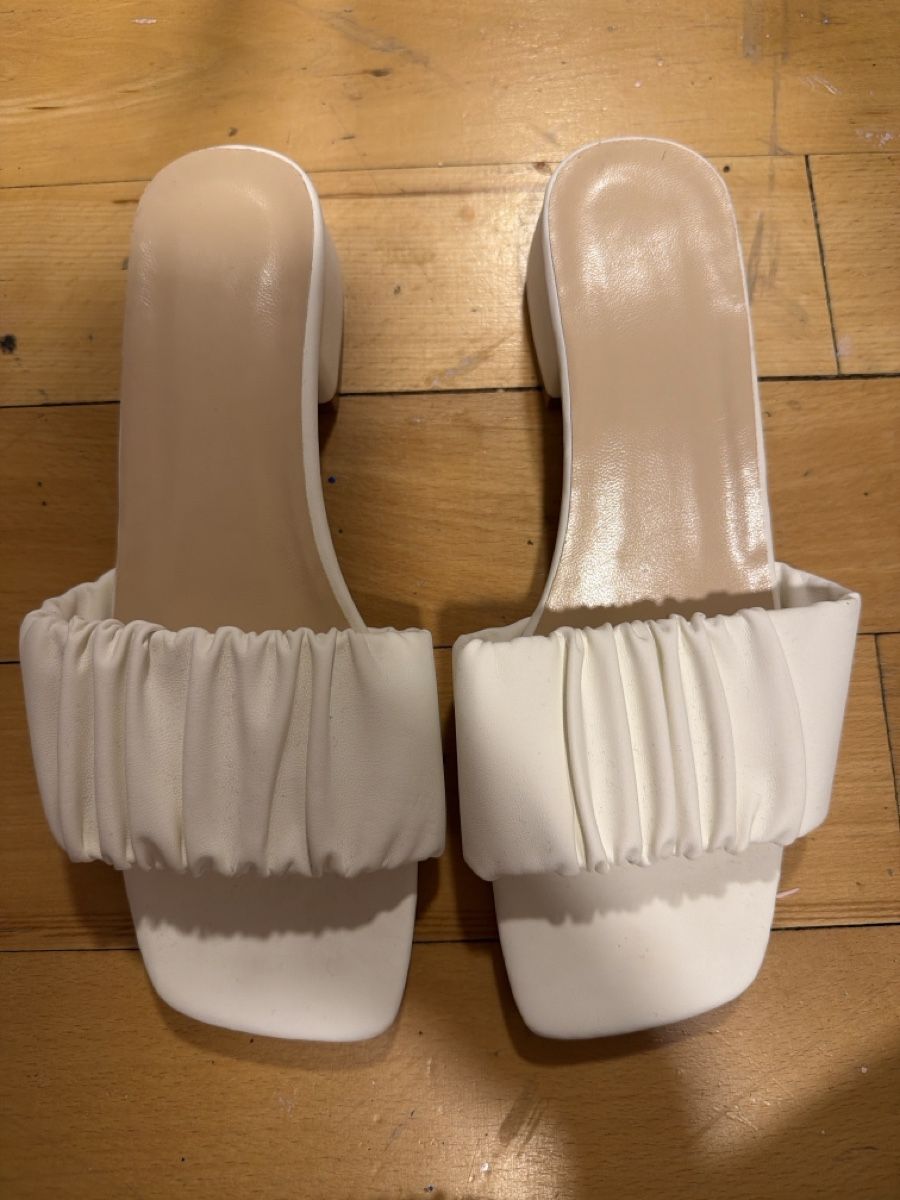 Scarpe da donna: Neue Damen Sandaletten weiss mit Blockabsatz – Nuovo (secondo la descrizione) da zürich venduto da resagrev 2